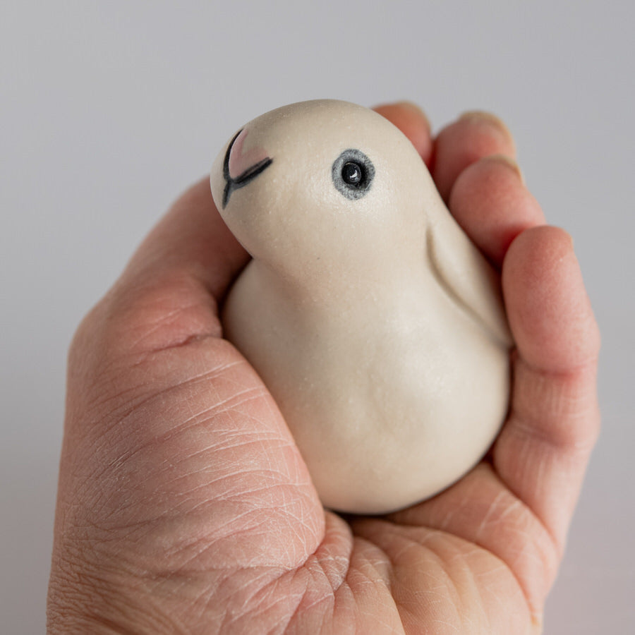 Ceramic collectable - Bobbly Bunny Sculpture - sarahbrabbin