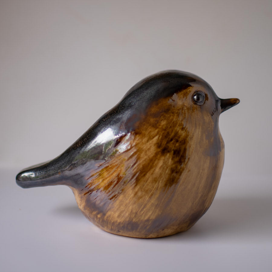 Ceramic robin sculpture - sarahbrabbin
