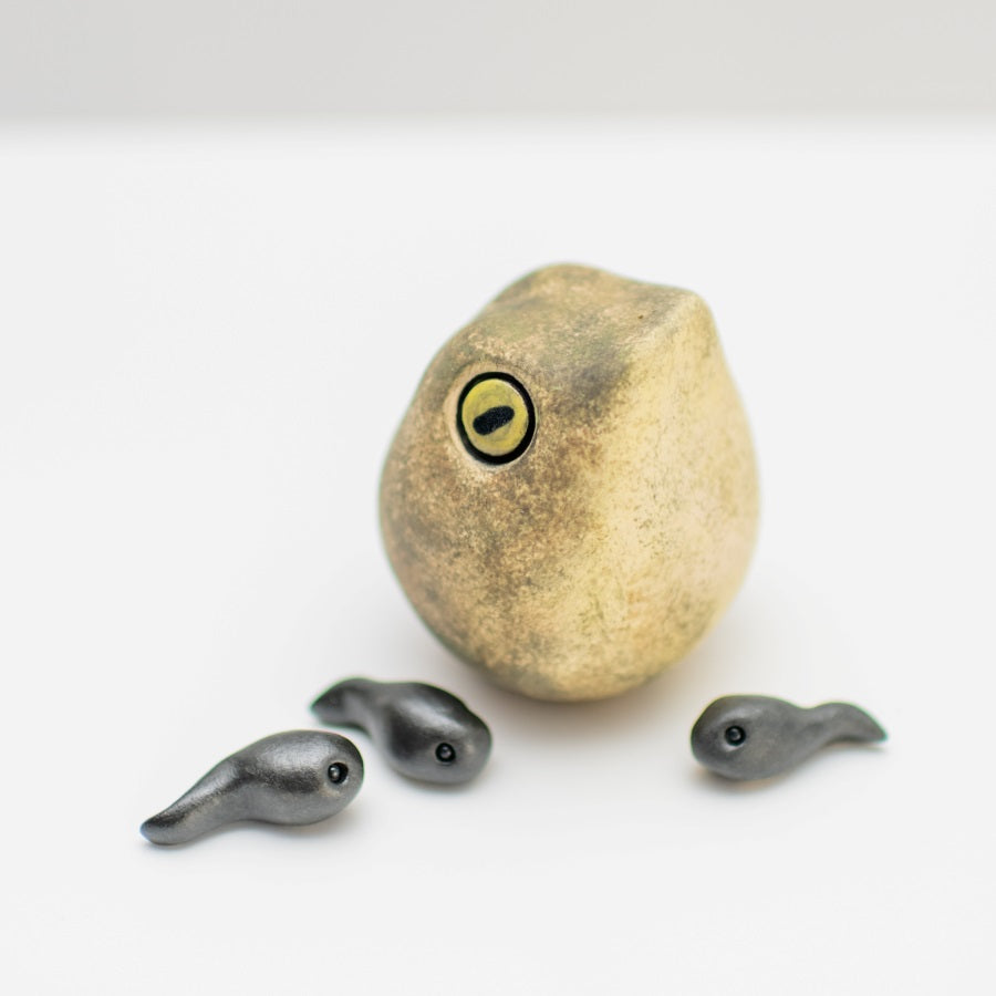 Small Ceramic Toad and Tadpoles - sarahbrabbin