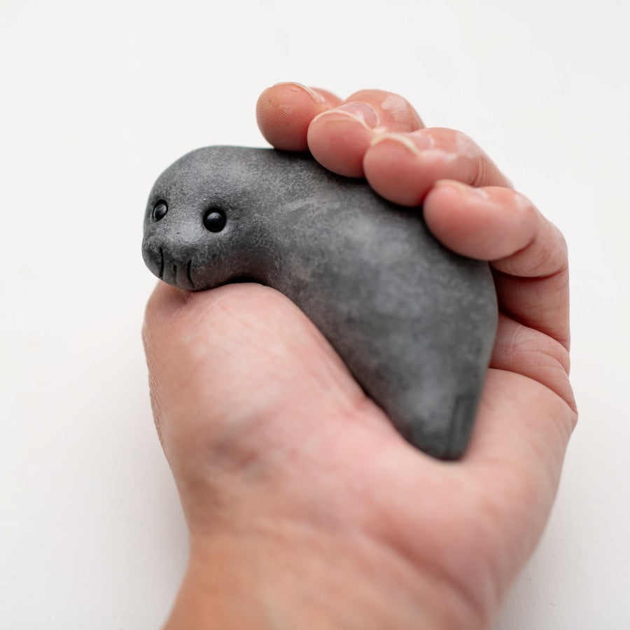 Ceramic Seal Mum & Pup Set