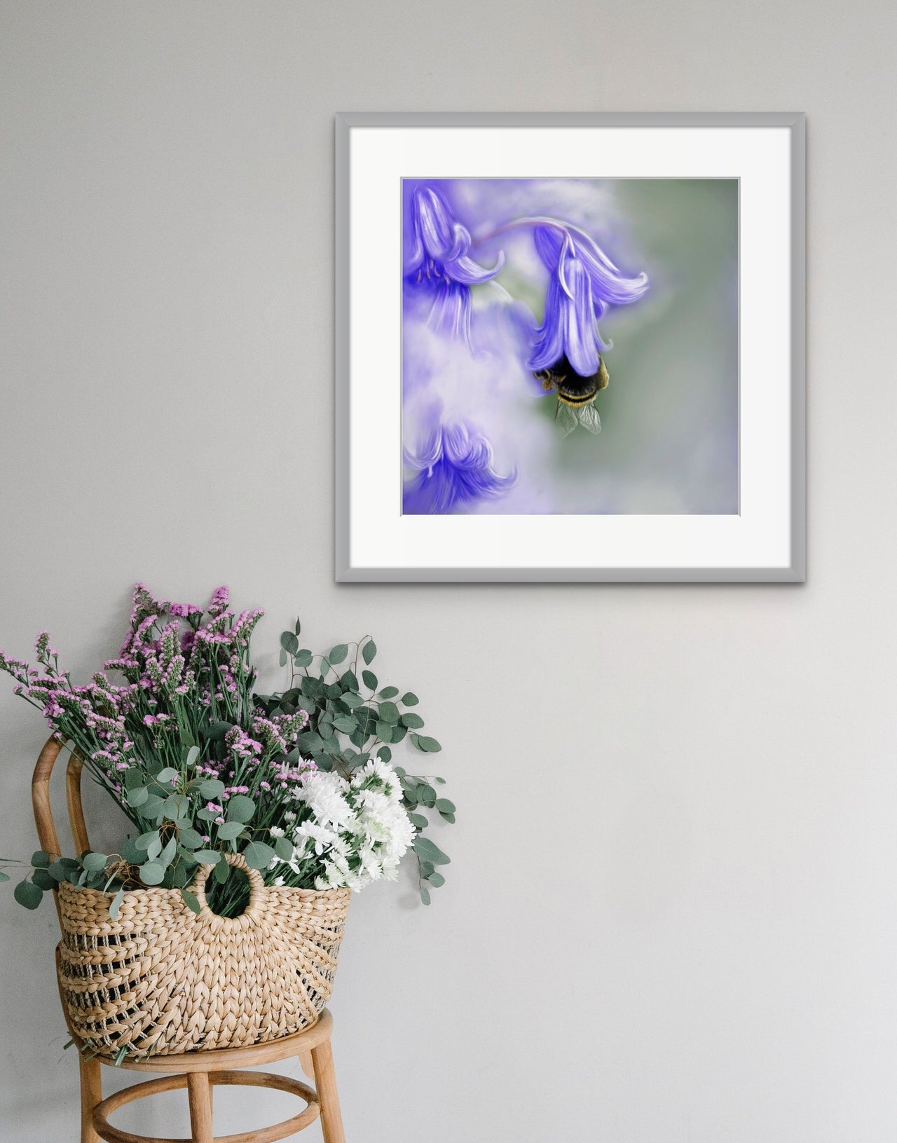 Bumble Bee - Downloadable Art - sarahbrabbin