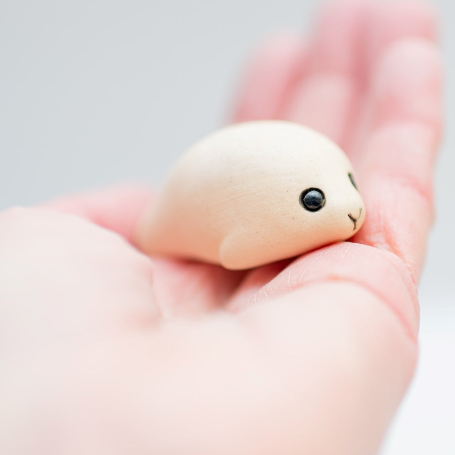 Small Ceramic Seal Mum & Pup - sarahbrabbin
