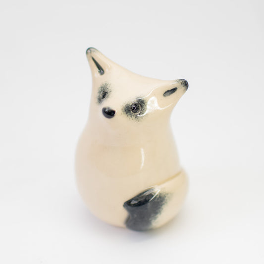 Ceramic Arctic Fox - sarahbrabbin