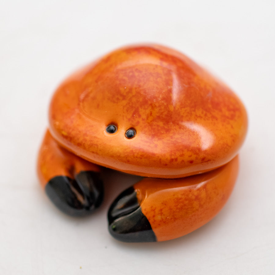 Small ceramic crab - sarahbrabbin