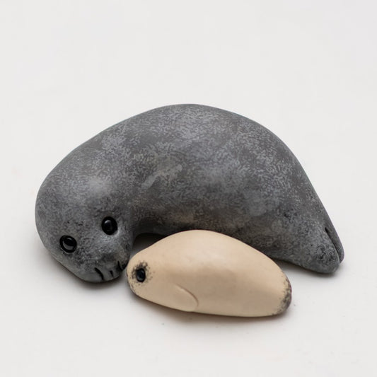 Ceramic Seal Mum & Pup Set