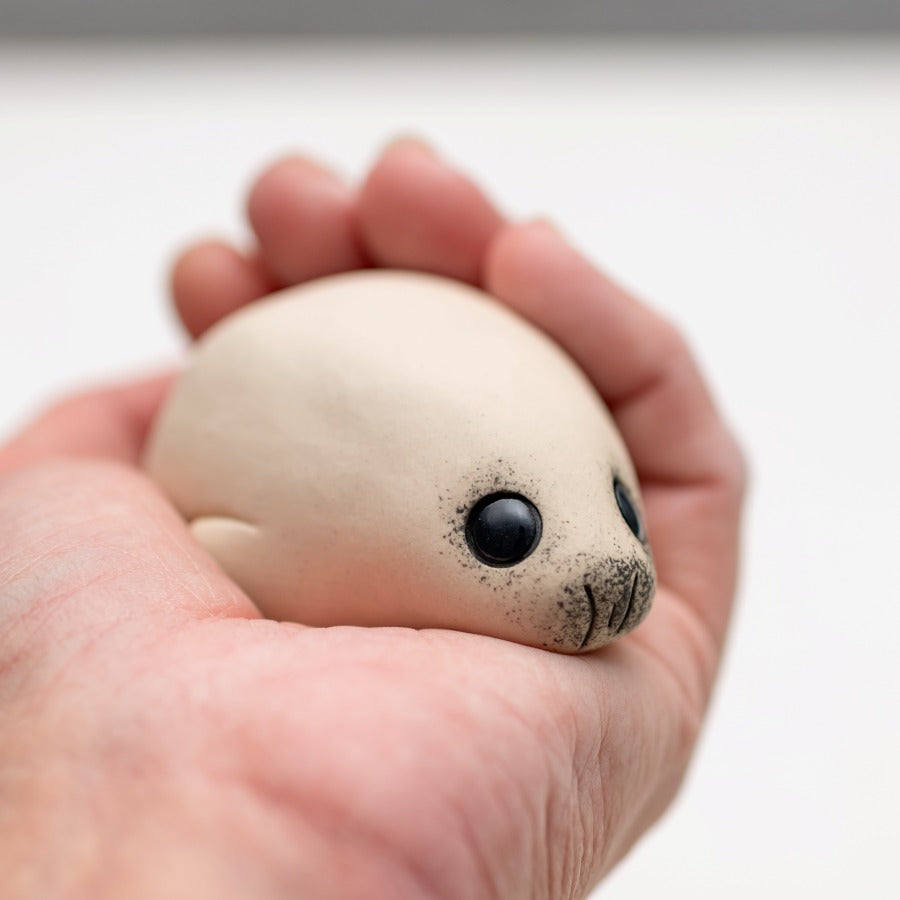 Ceramic flatty seal pup