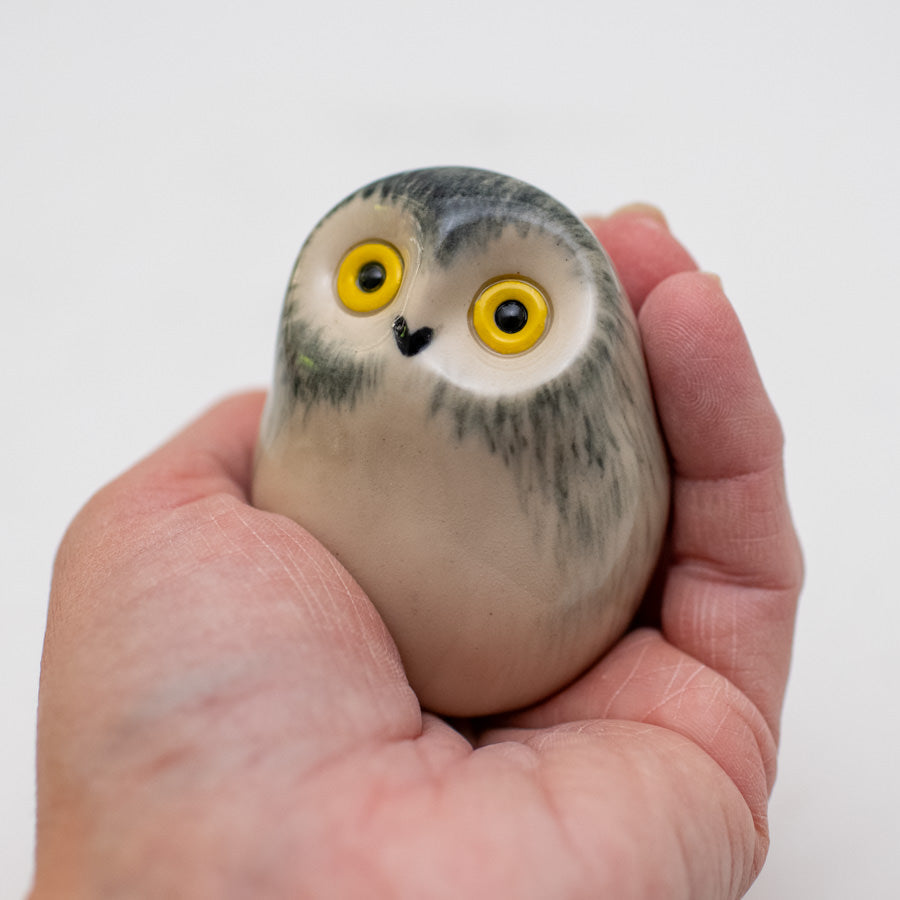 Small Ceramic Snowy Owl - sarahbrabbin