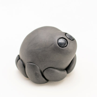 Small ceramic spider sculpture - Black
