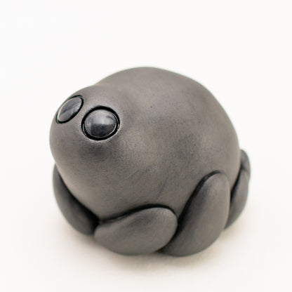 Small ceramic spider sculpture - Black