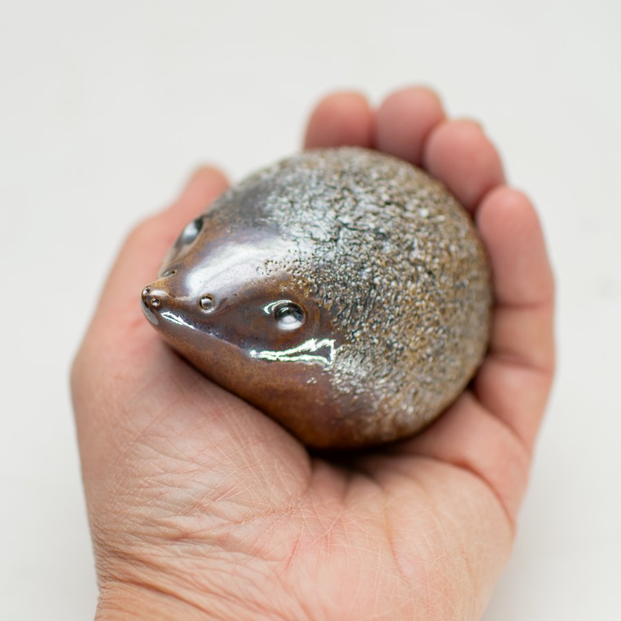 Small Ceramic Hedgehog - Metallic - sarahbrabbin